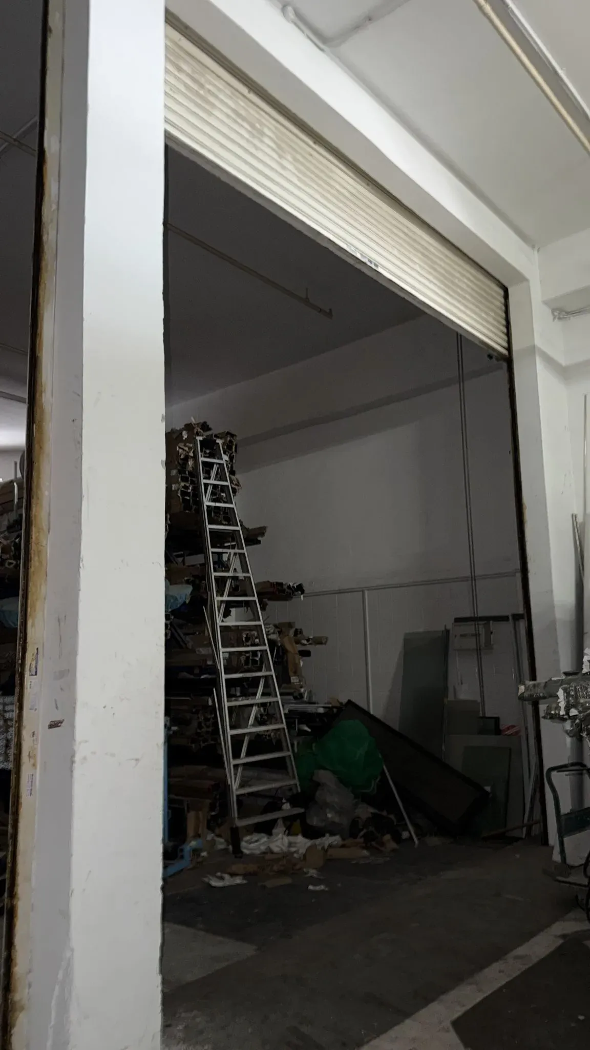 Emergency Off-Track Damaged Roller Shutter Slats Repair & Realignment in Singapore Project Image in Singapore - Roller Shutter Specialist