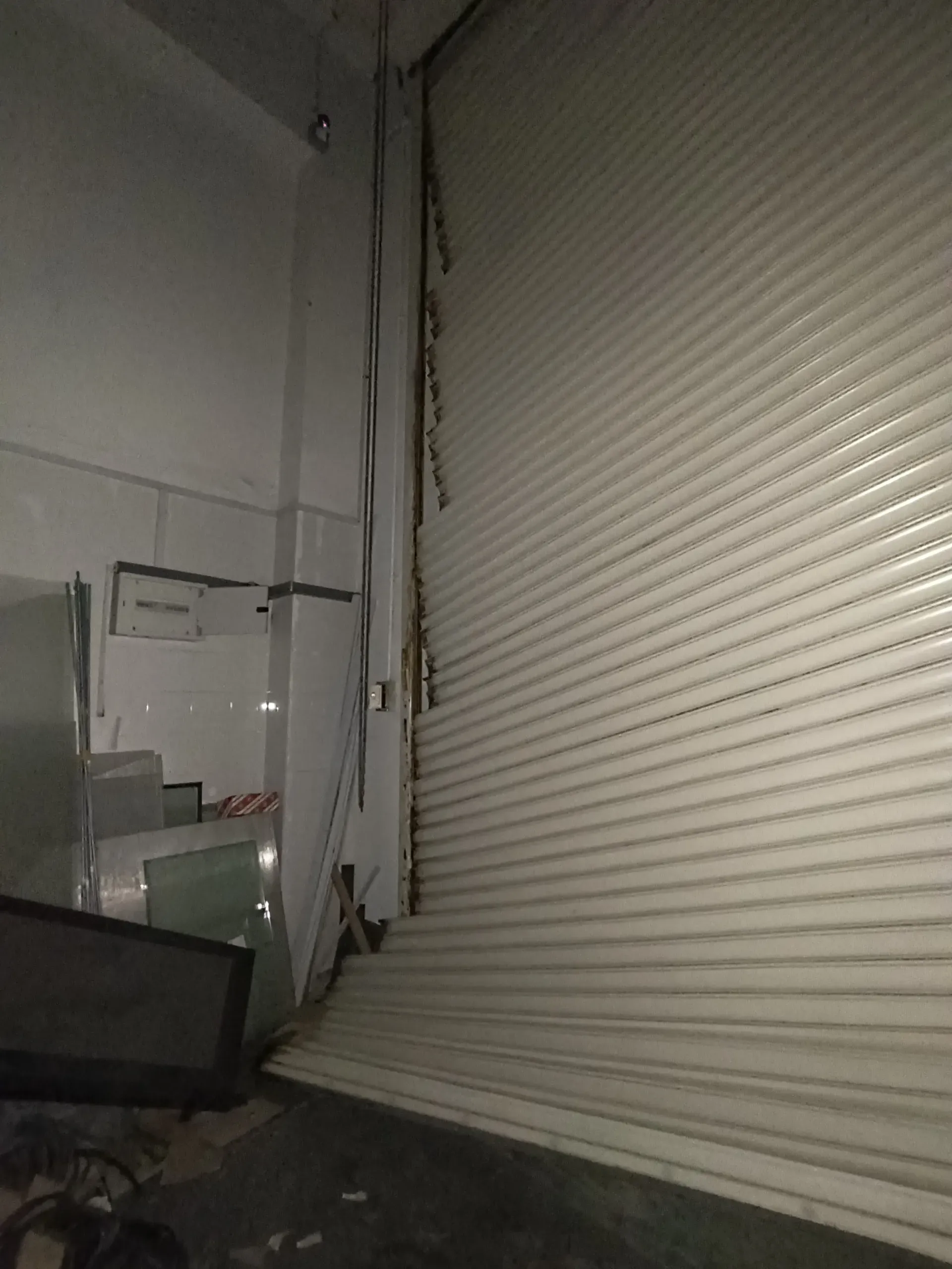 Emergency Off-Track Damaged Roller Shutter Slats Repair & Realignment in Singapore Project Image in Singapore - Roller Shutter Specialist