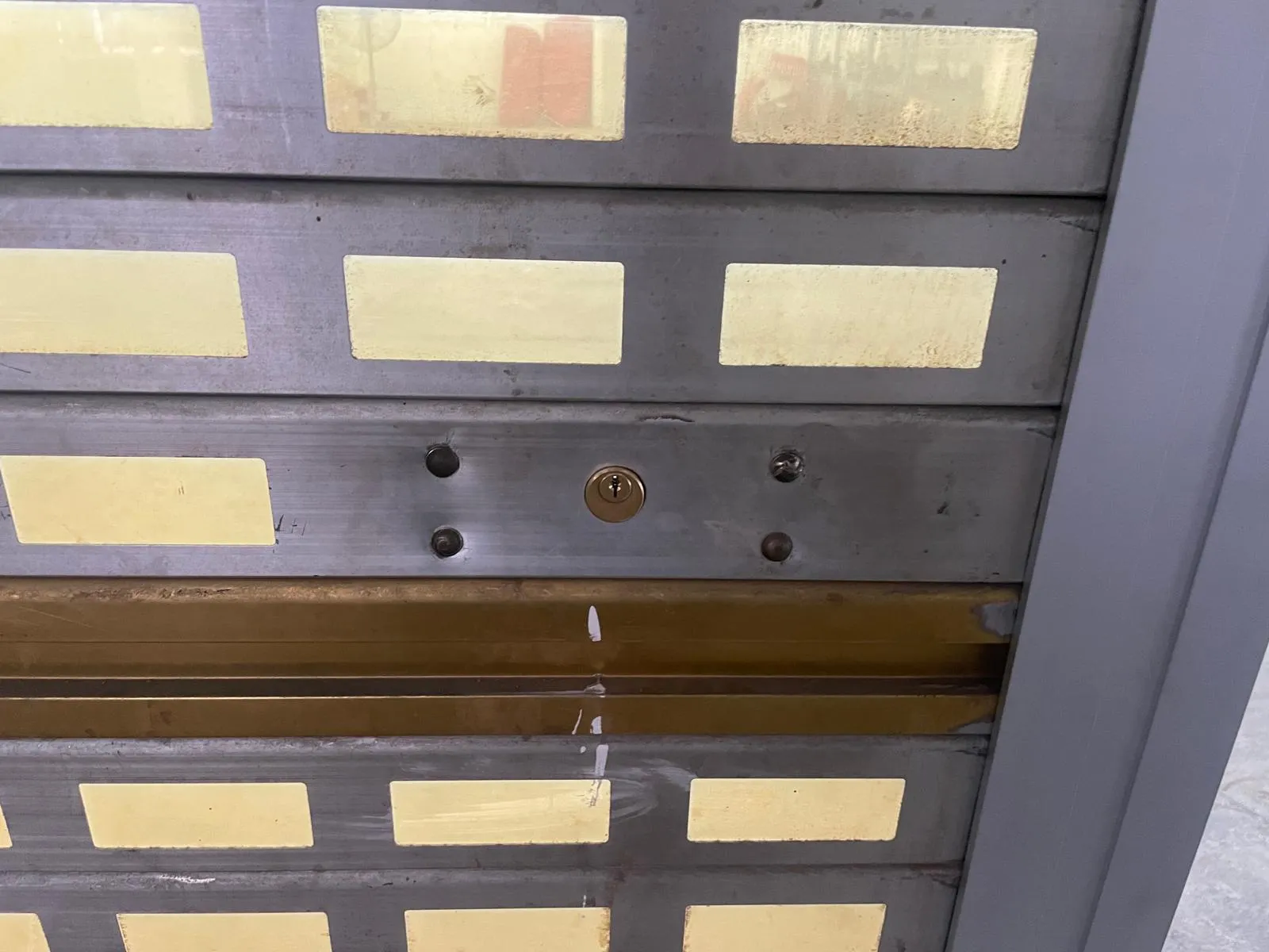 Manual Aluminium Roller Shutter Centre Rail & Side Lock Replacement in Singapore